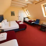 Hotel Schwarzenbek *