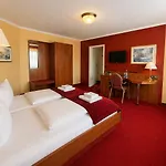 ホテル Hotel Schwarzenbek